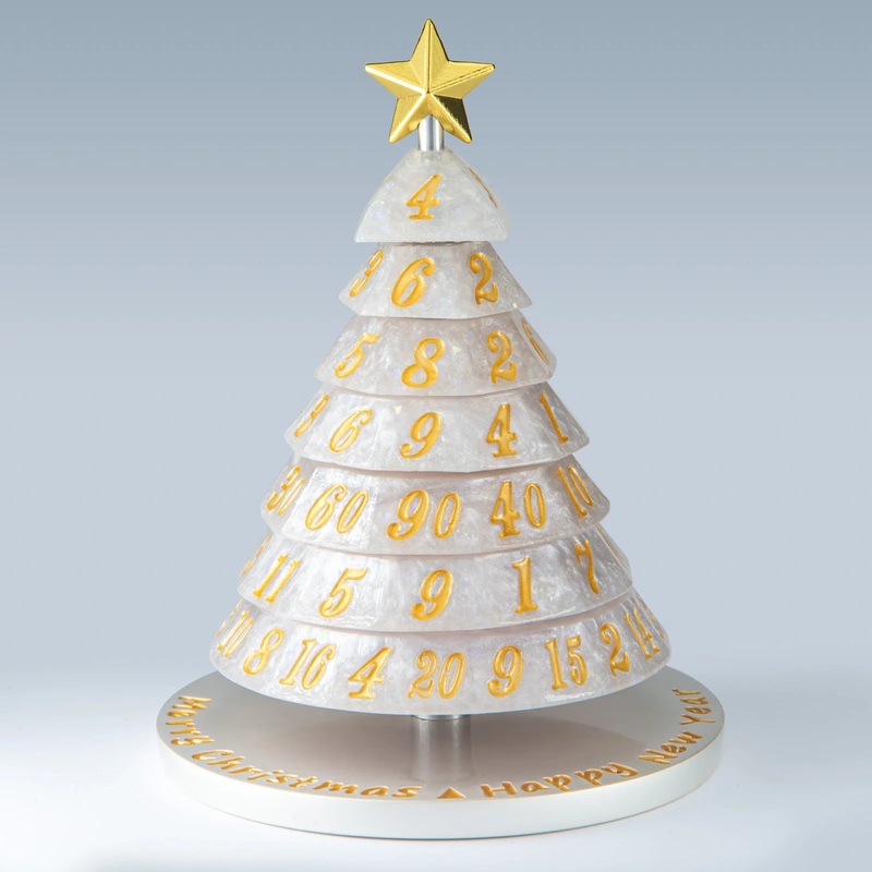Aluminum Christmas Tree Dice Set: Snow White