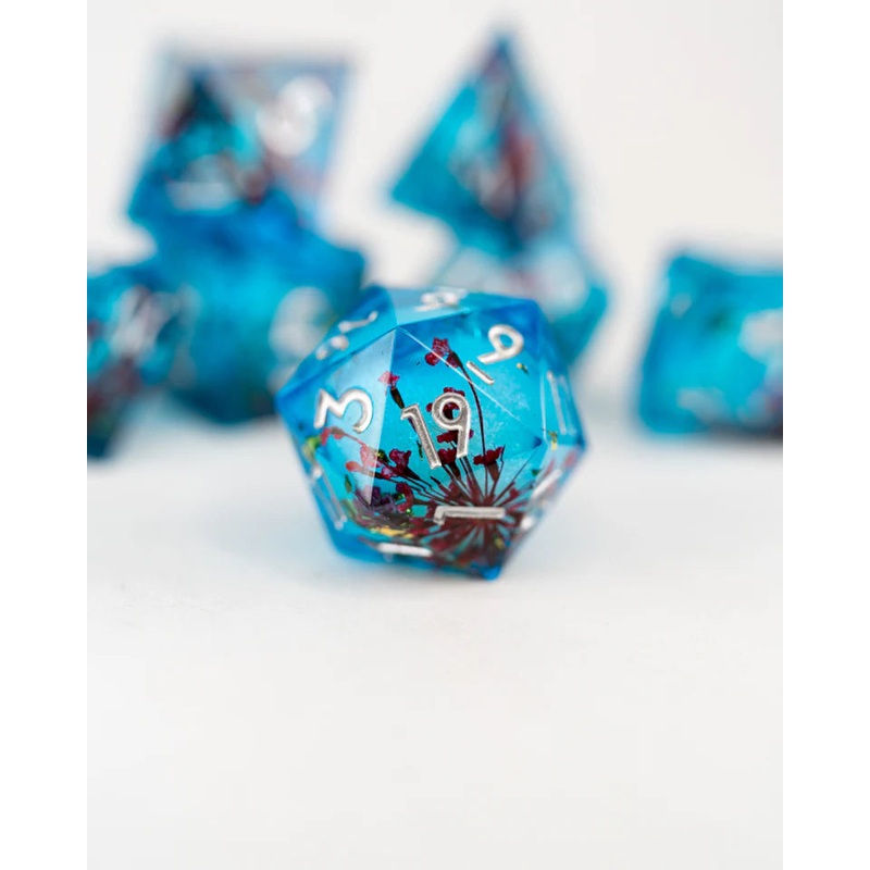 Sharp Edge RPG Dice Set: Amaryllis