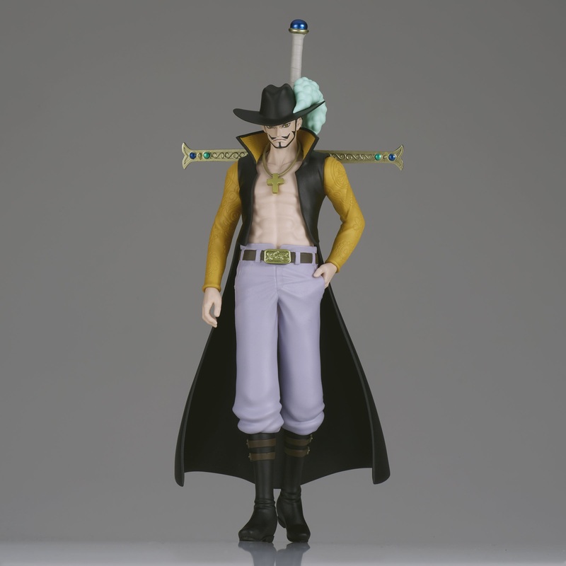 One Piece Dracule Mihawk 6.3 Figure Banpresto New