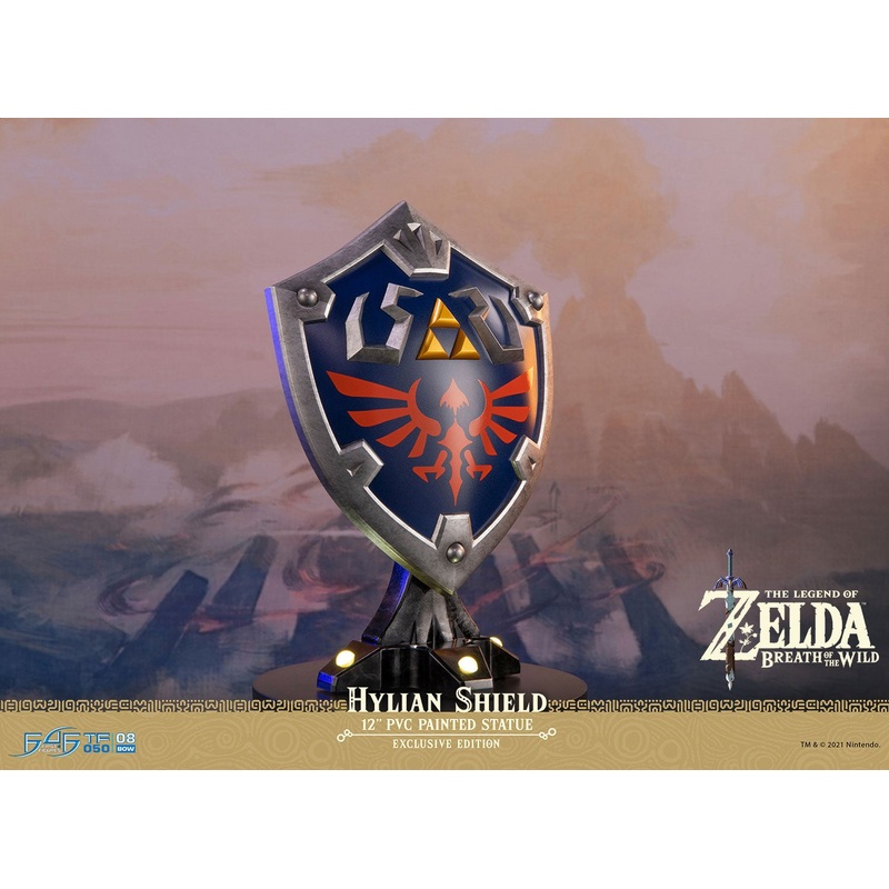 Zelda Breath of the Wild Hylian Shield Figure New