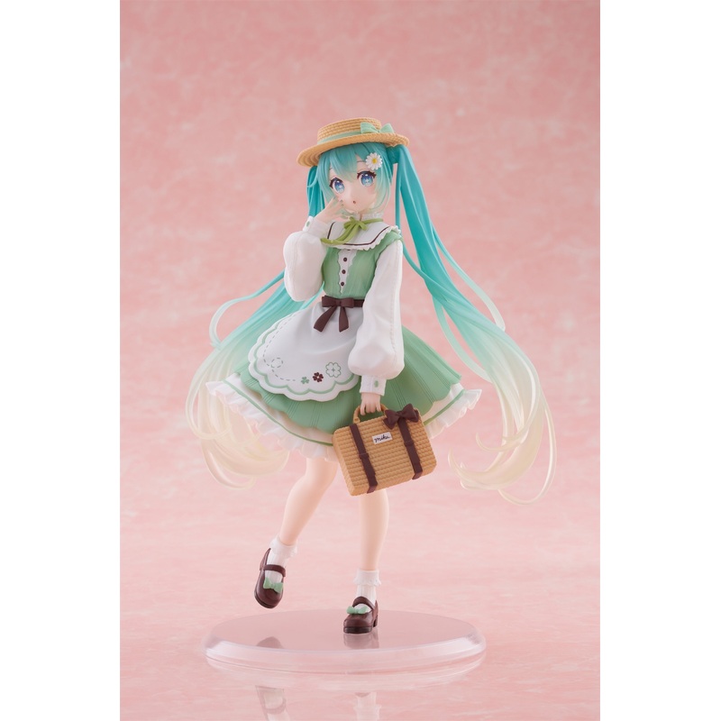 Hatsune Miku (Country Ver.) Taito Figure New